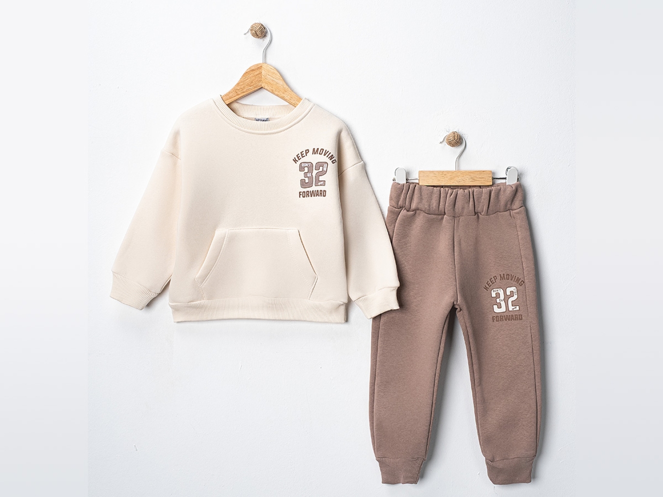 32 BASKILI TAKIM 2-3-4-5  YAŞ